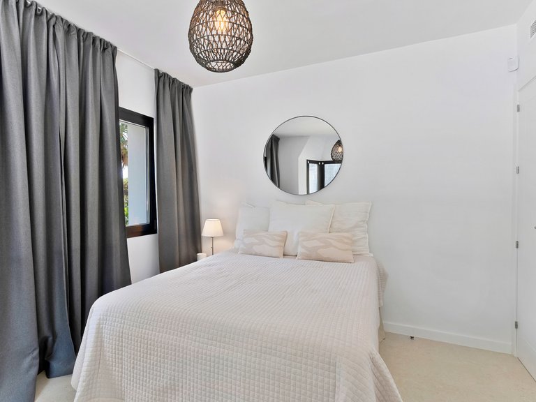 Villa for Sale in Marbella, Malaga 26