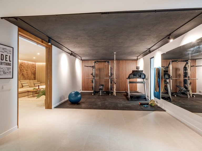 Villa for Sale in Marbella, Malaga 36