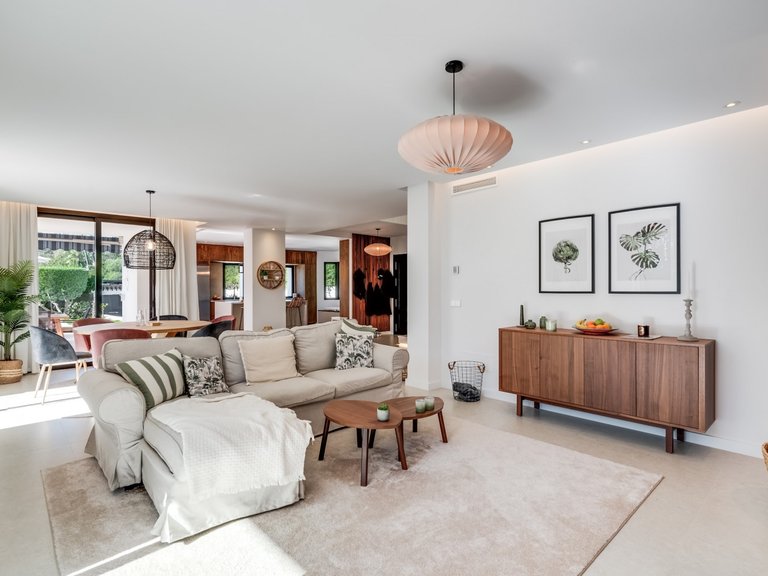 Villa for Sale in Marbella, Malaga 9