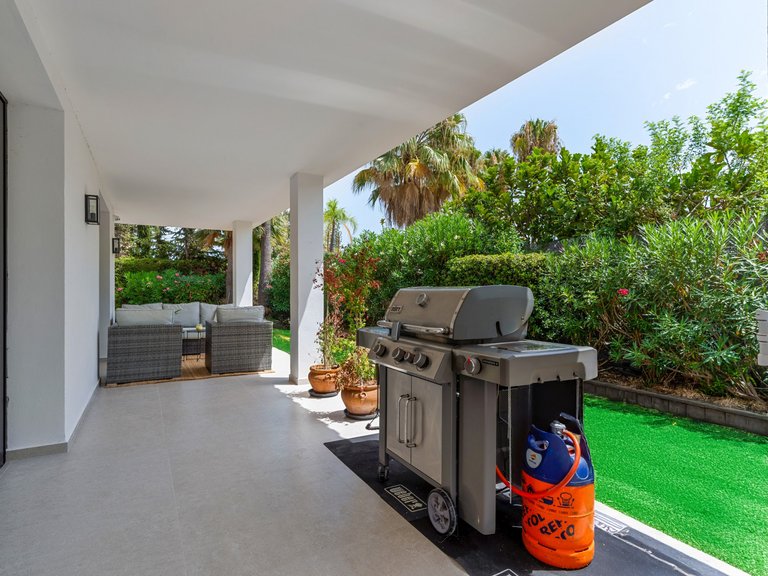 Villa for Sale in Marbella, Malaga 39
