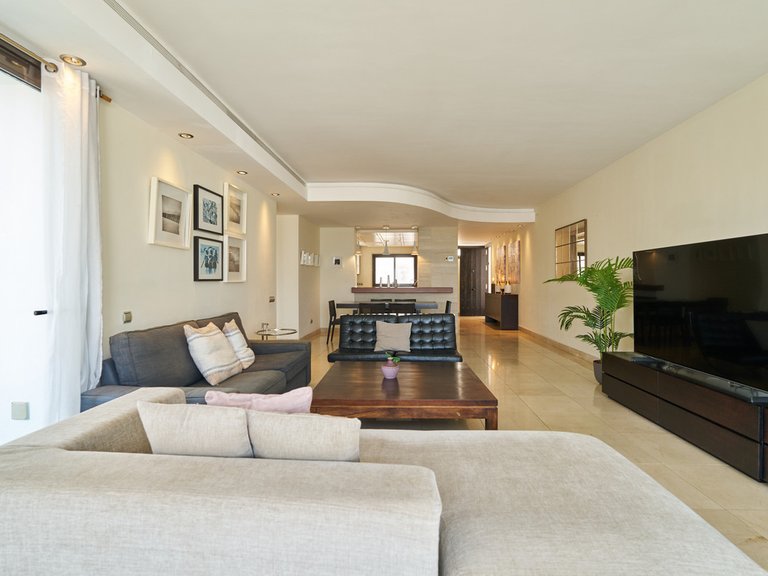Apartment for Sale in Marbella, Malaga 30
