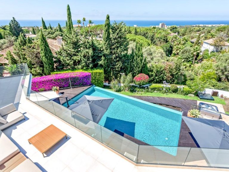 Detached Villa in Las Chapas 4