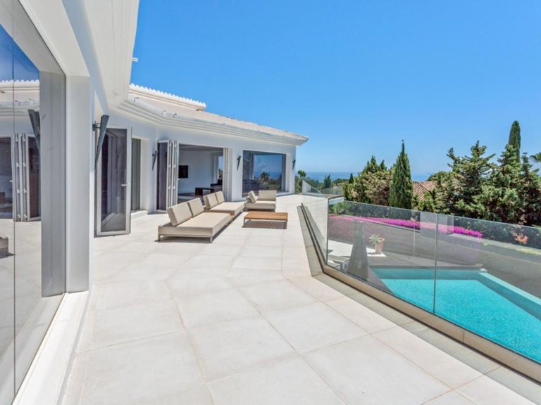 Detached Villa in Las Chapas 42