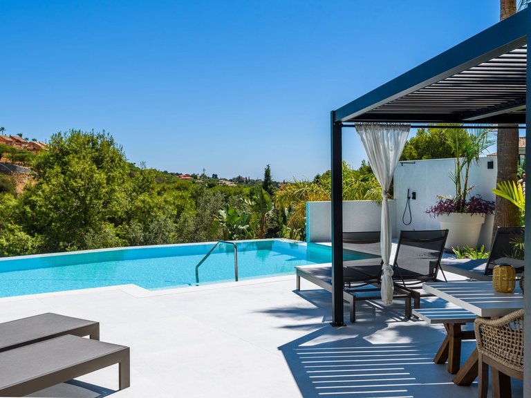 Chalet Independiente en Elviria 5