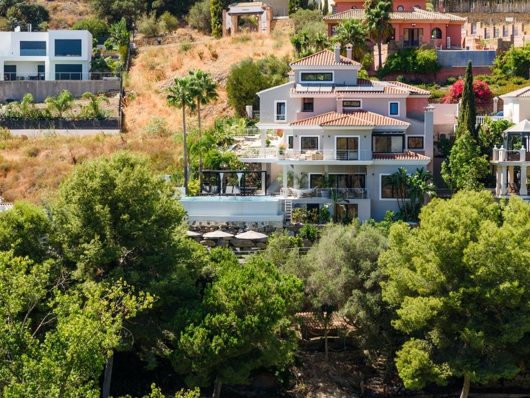 Chalet Independiente en Elviria 45