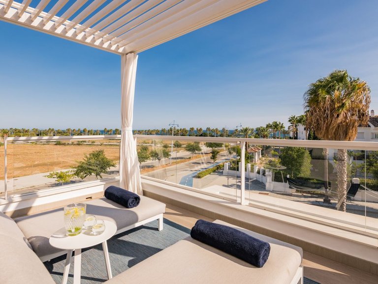 Beachside penthouse duplex in San Pedro 16