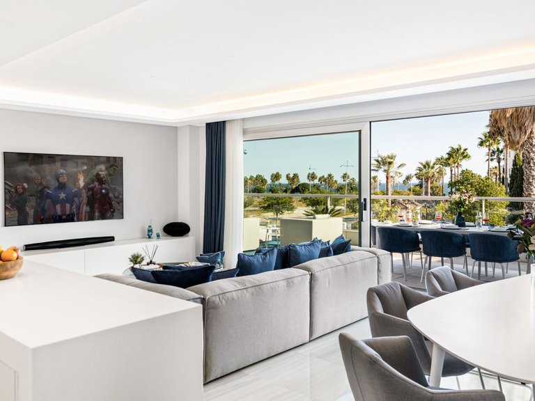 Beachside penthouse duplex in San Pedro 3