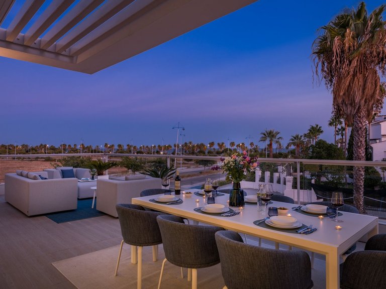 Beachside penthouse duplex in San Pedro 22