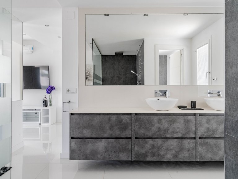 Villa for Sale in Marbella, Malaga 16
