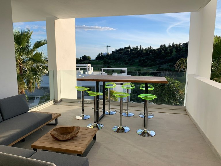 Middle Floor Apartment in Benahavís 19