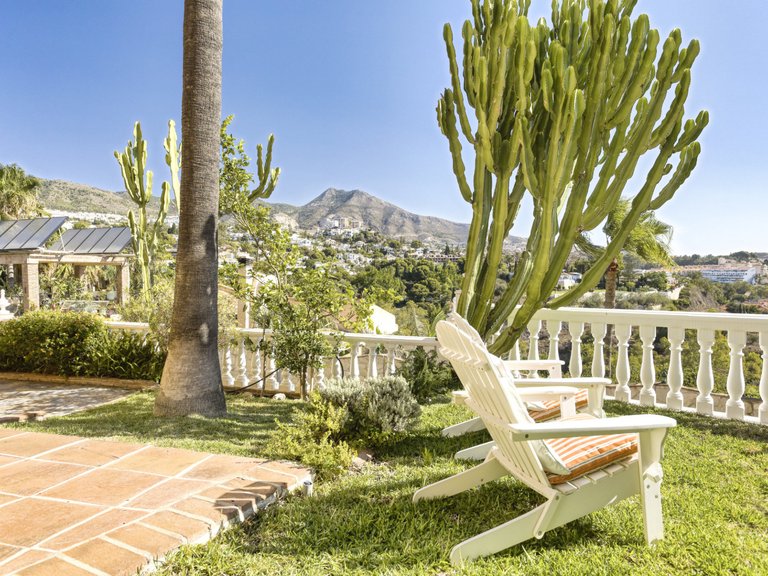 Villa for sale in Benalmadena, Malaga 14