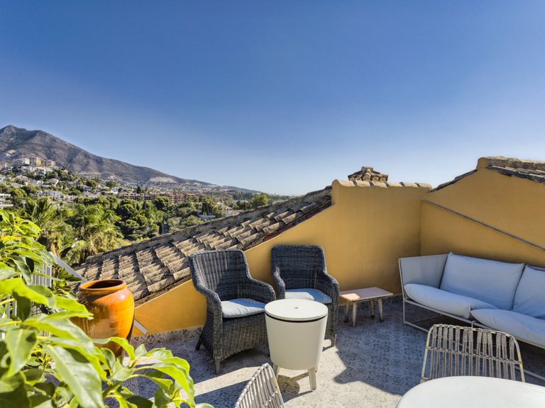 Villa for sale in Benalmadena, Malaga 8