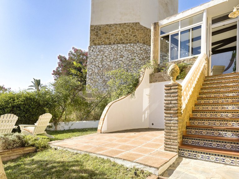 Villa for sale in Benalmadena, Malaga 16