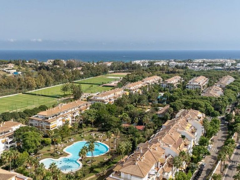 Apartment for Sale in Marbella, Malaga 16