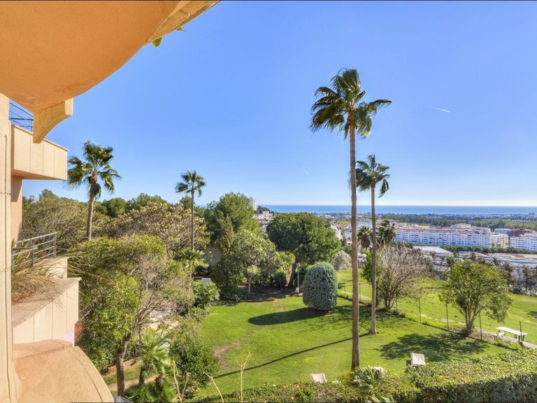 Apartment for Sale in Marbella, Malaga 2