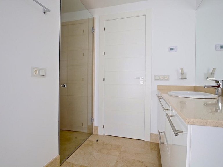 Villa for Sale in Marbella, Malaga 14