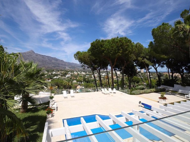 Villa for Sale in Marbella, Malaga 2
