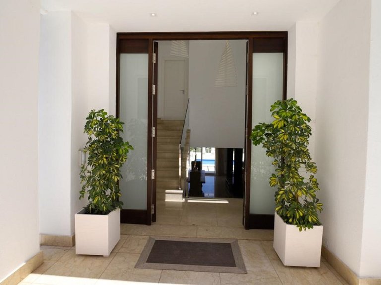 Villa for Sale in Marbella, Malaga 17