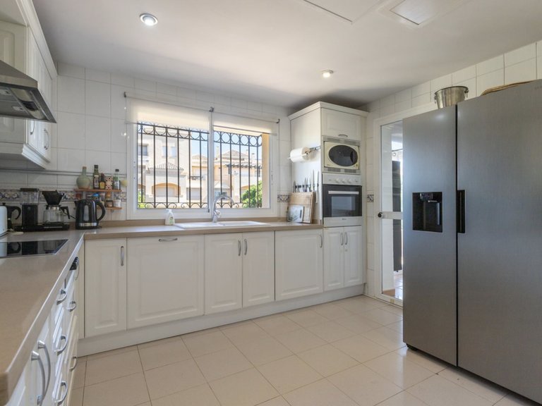 Town House for Sale in Marbella, Malaga 9