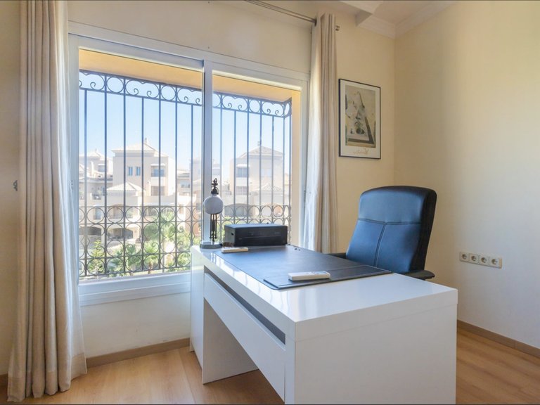 Town House for Sale in Marbella, Malaga 29