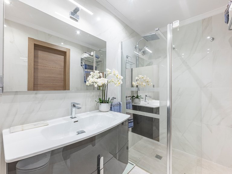 Town House for Sale in Marbella, Malaga 17