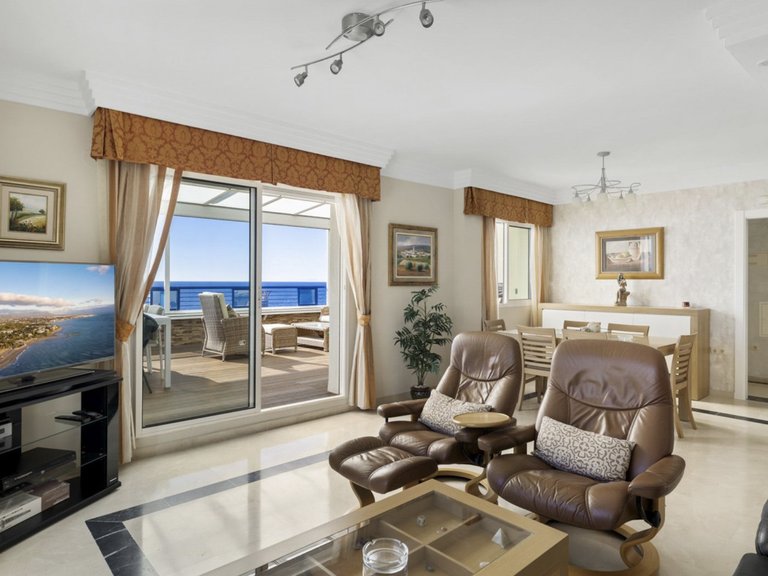 Penthouse en bord de mer à vendre 6