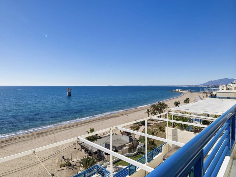 Penthouse en bord de mer à vendre 4