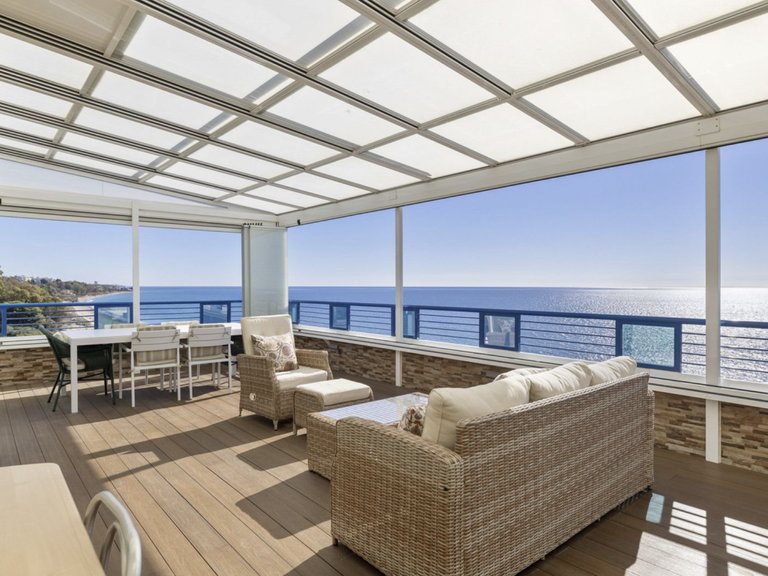 Penthouse en bord de mer à vendre 3