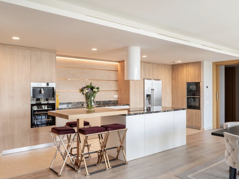Top floor apartment for sale 7