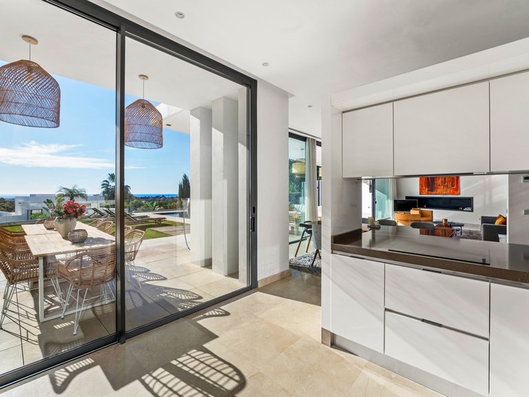 Villa for Sale in Benahavis, Malaga 7