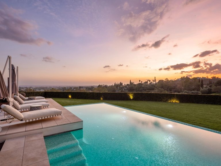 Villa for Sale in Benahavis, Malaga 3