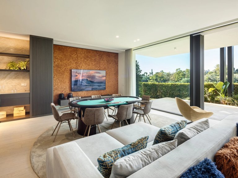 Villa for Sale in Benahavis, Malaga 29