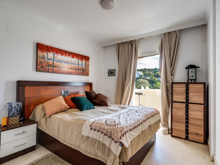 Apartment for Sale in Benahavis, Malaga 11