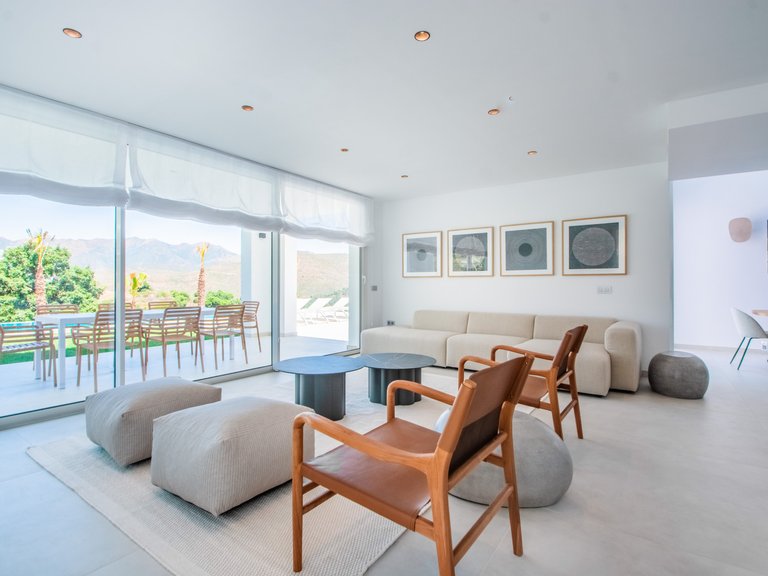 Villa te koop 12
