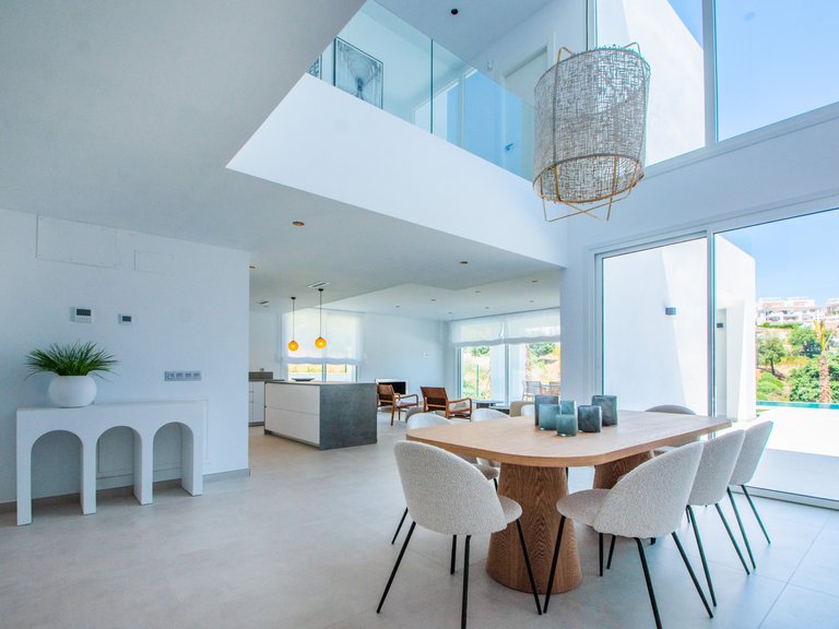 Villa te koop 10