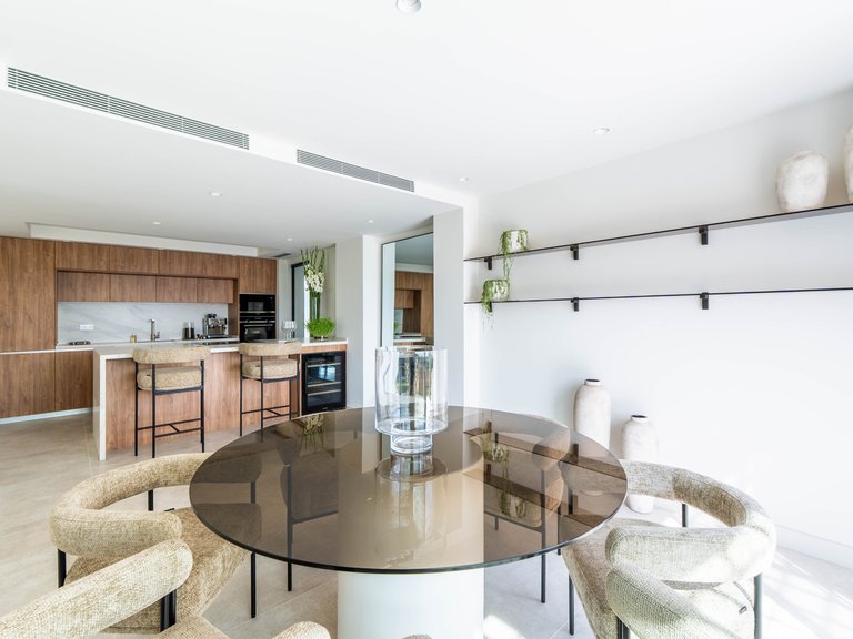 Villa for Sale in Marbella, Malaga 8