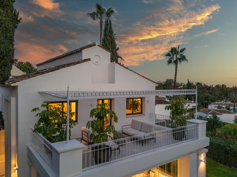 Villa for Sale in Marbella, Malaga 12