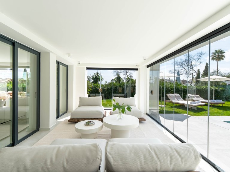 Villa for Sale in Marbella, Malaga 11