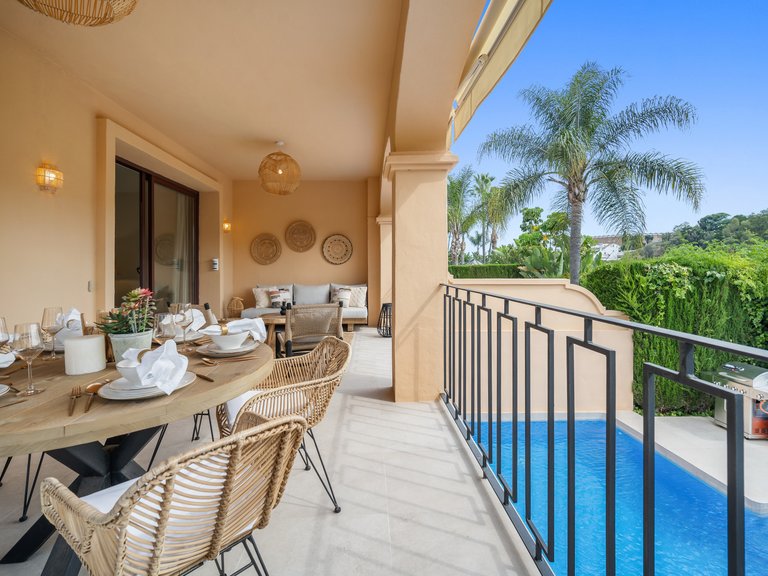 Parhus i ett gated complex av Vasari Resort. 5