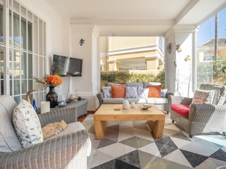 Huis te koop 9