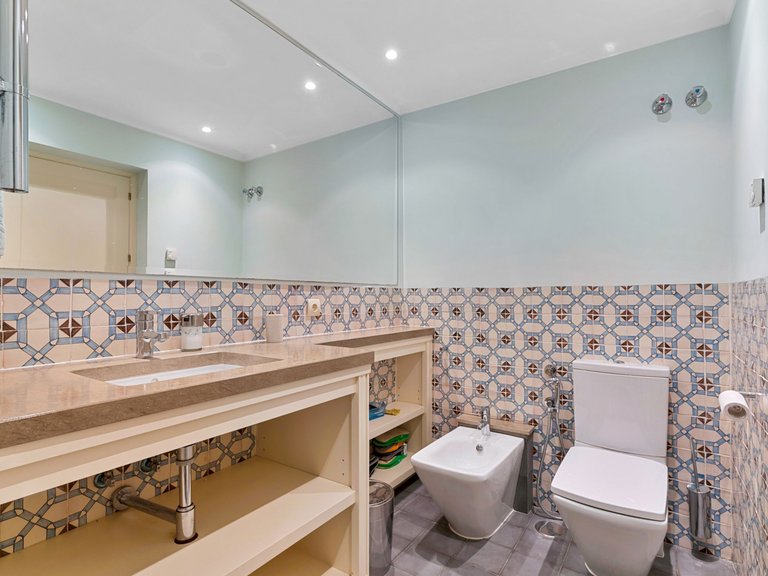 Villa for Sale in Marbella, Malaga 34