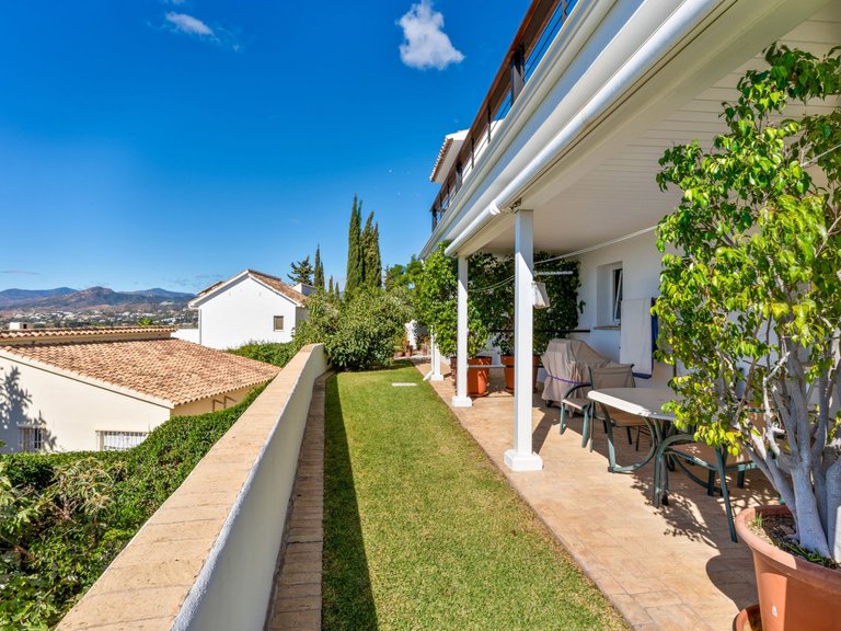 Villa for Sale in Marbella, Malaga 37