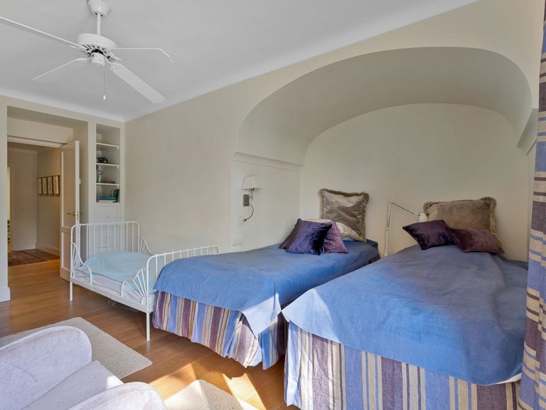 Villa for Sale in Marbella, Malaga 32