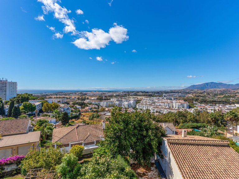 Villa for Sale in Marbella, Malaga 3