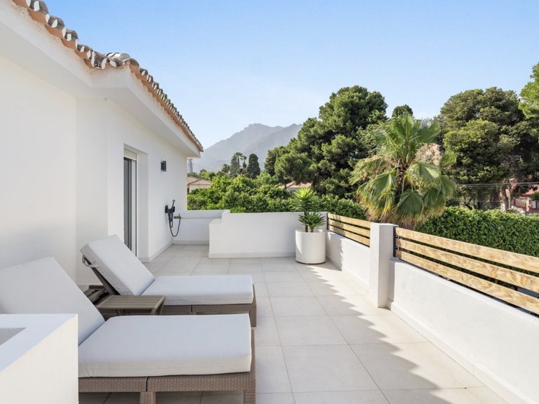 Villa for Sale in Marbella, Malaga 23