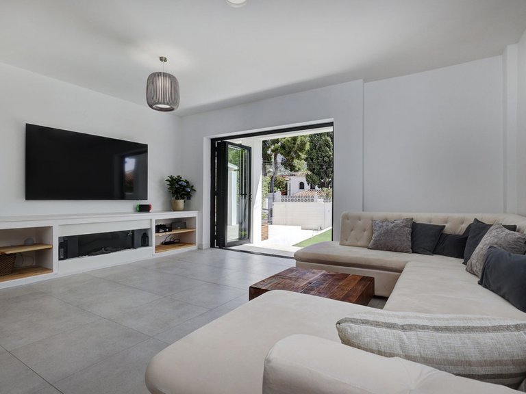 Villa for Sale in Marbella, Malaga 14