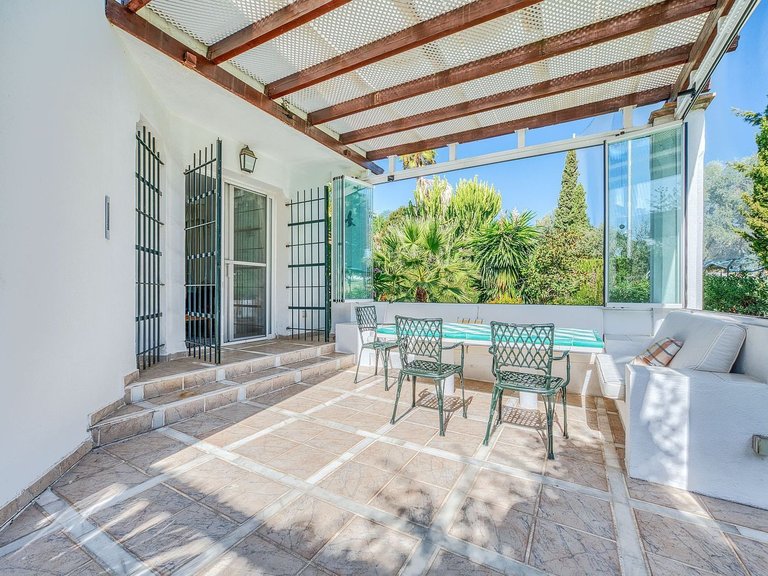 Villa for Sale in Marbella, Malaga 8