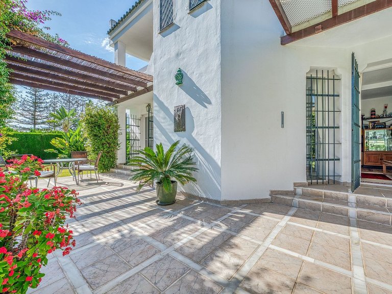 Villa for Sale in Marbella, Malaga 6