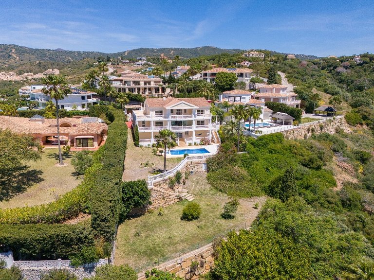 Villa for Sale in Marbella, Malaga 27