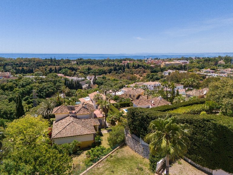 Villa for Sale in Marbella, Malaga 28